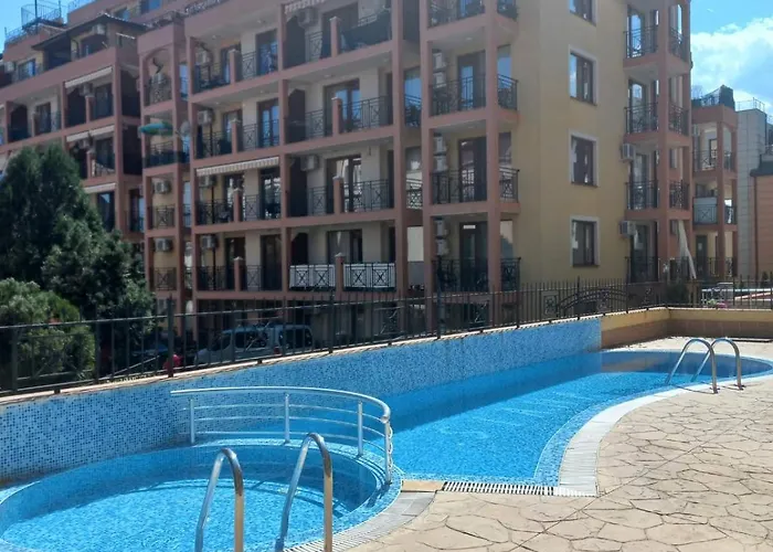 Cozy 150m From The Apartament Sveti Vlas